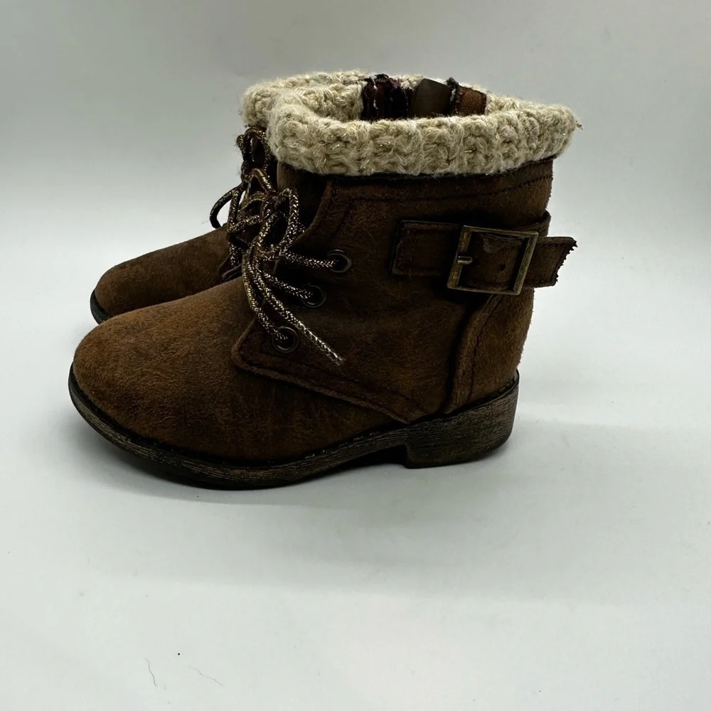 Toddler Ankle Slightly Distressed Brown Lace Up Side Zip & Buckle Knit Top Boots